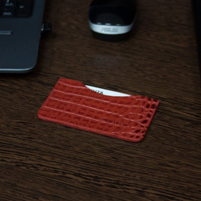 Кожаный красный чехол Valenta для визиток и карточек, ОК833, Красный