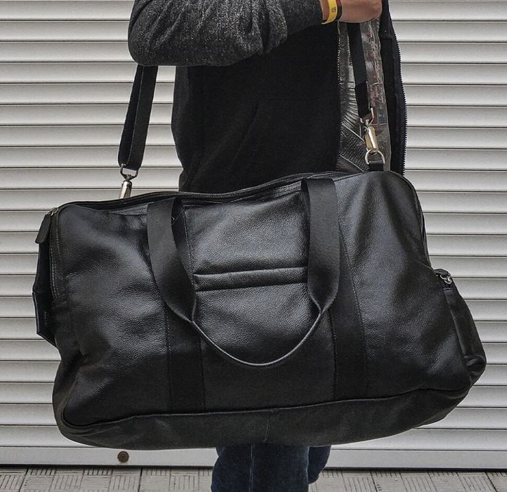 Шкіряна дорожня сумка Valenta Bag A1 (Чорний), Чорний