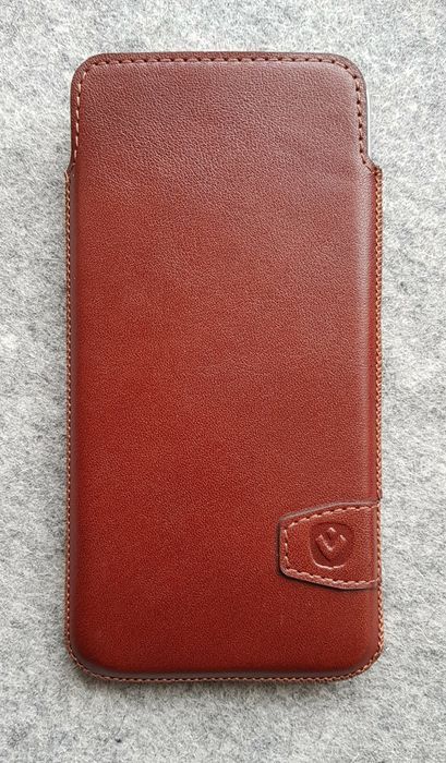 Кожаный чехол-карман Valenta С1347 для телефона (159х78х7,5 мм) Рыжий