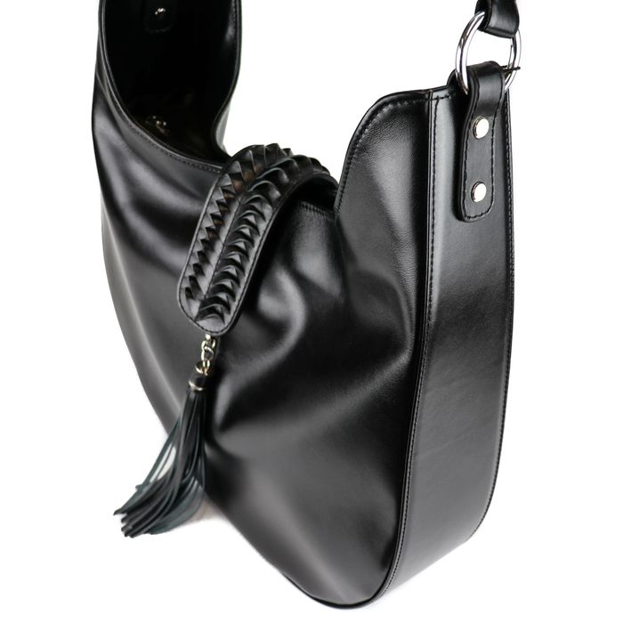 Женская кожаная сумка Хобо от VALENTA Черная, Черный