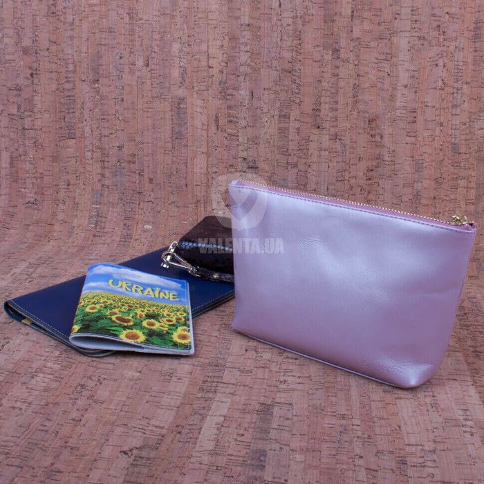 Valenta medium pink leather cosmetic bag for women