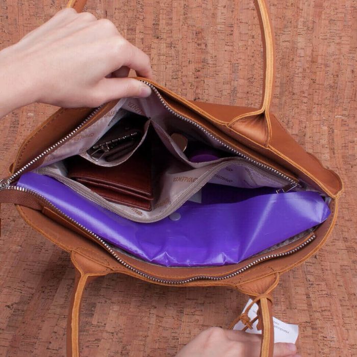 Кожаная коричневая женская сумка-шоппер Valenta, Brown