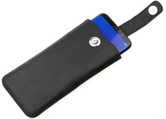 Кожаный чехол-карман Valenta C1009 для iPhone X/XS , Черный